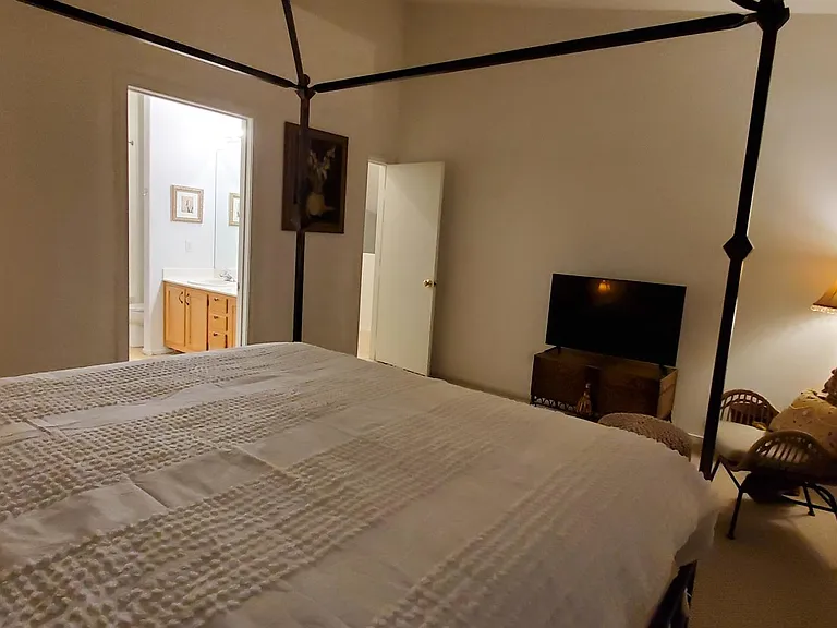 8722 Villa Jeremiah Ln — Photo 10