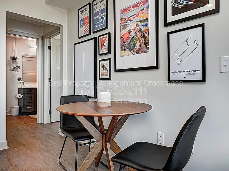 1302 N Main St #209 — Photo 13