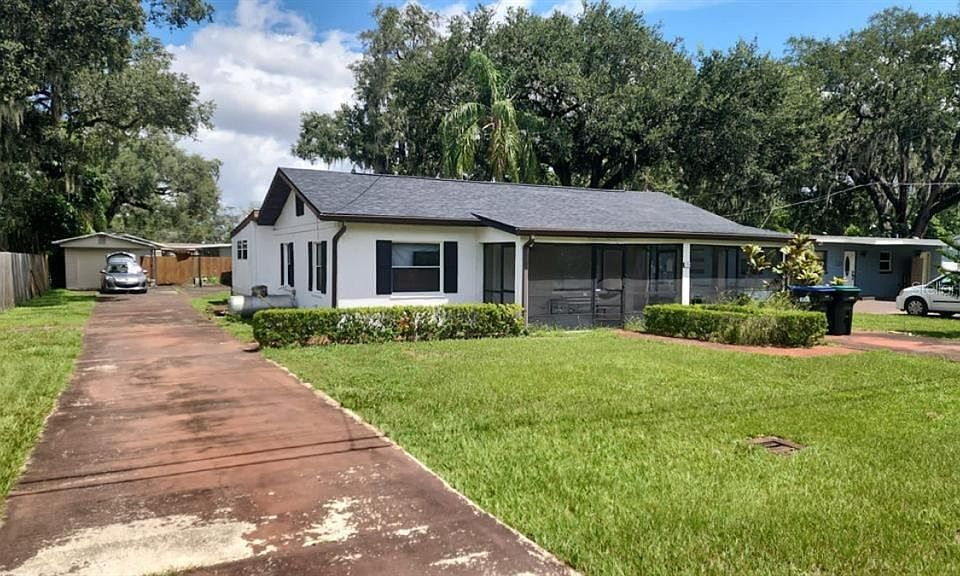 1st image of 1135 Largo Dr