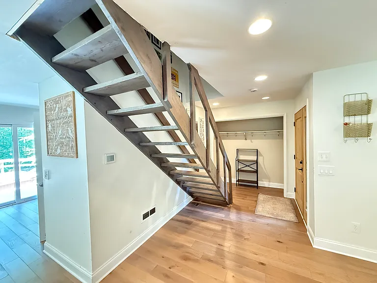Front door entryway