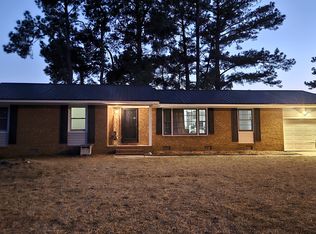 6751 Seaford Dr, Fayetteville, NC 28314