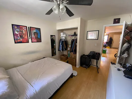 Rented by Premier Metro Realty Corp | media 22