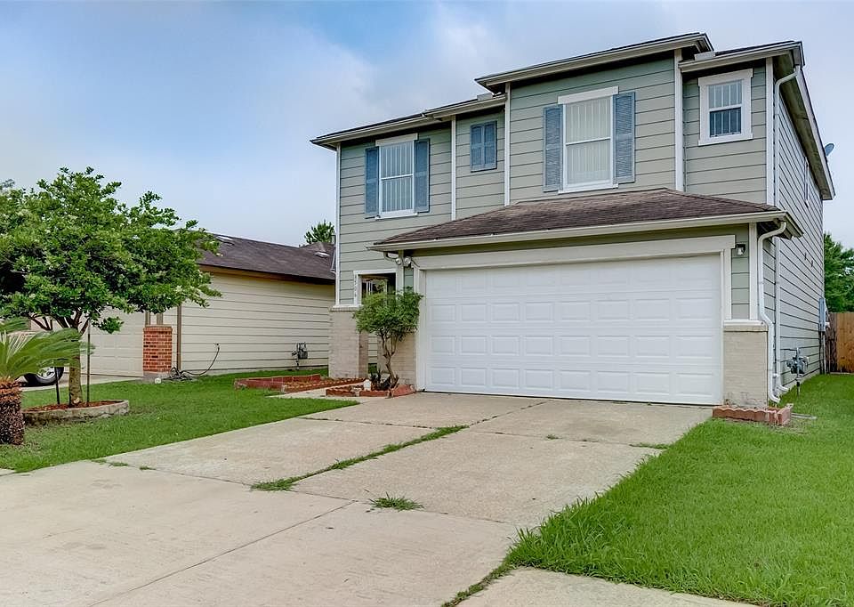 1st image of 8506 Village Hollow Ln