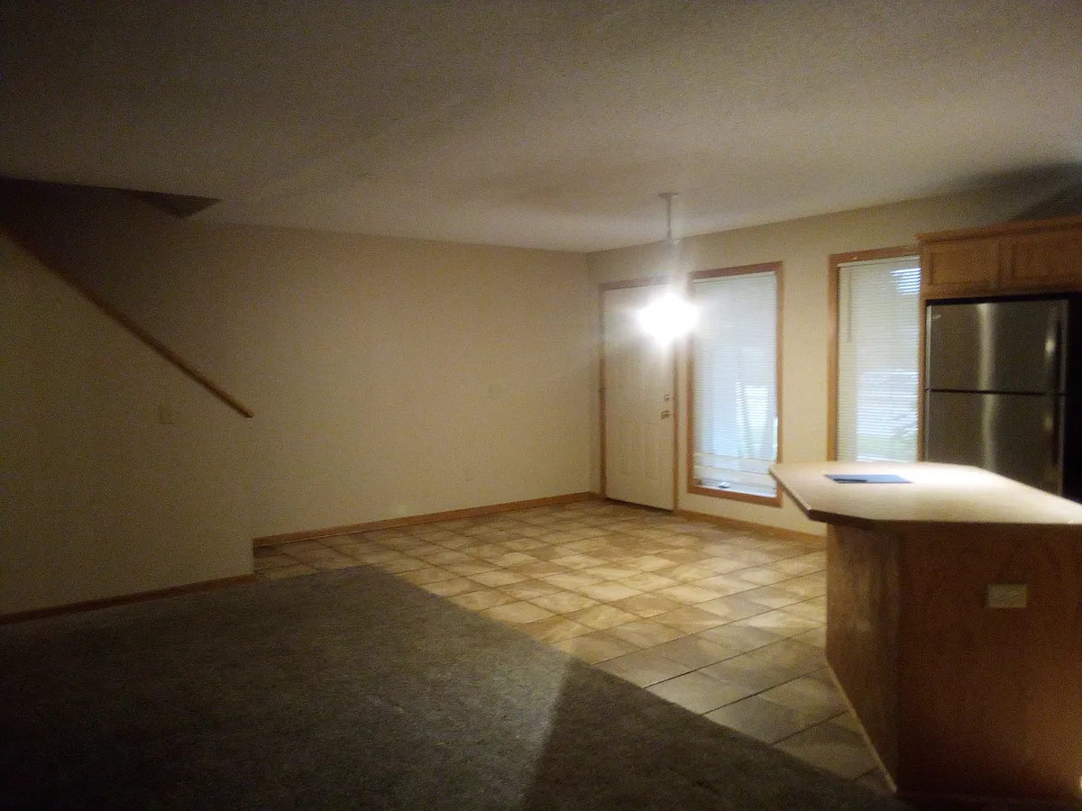 Building Photo - 2645 Coon Rapids Blvd NW
