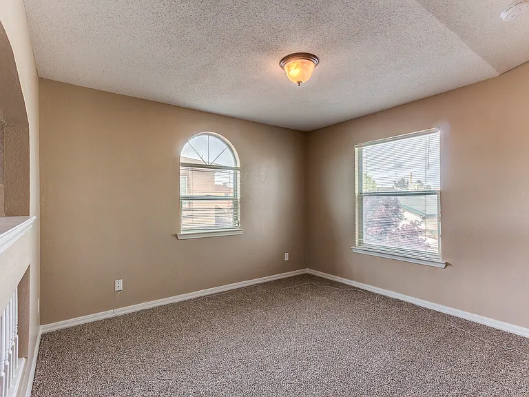 628 Paseo Hermoso Dr — Photo 15