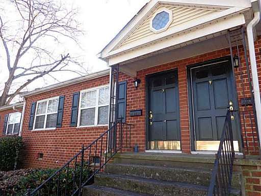 1st image of 2930 Davis St SE