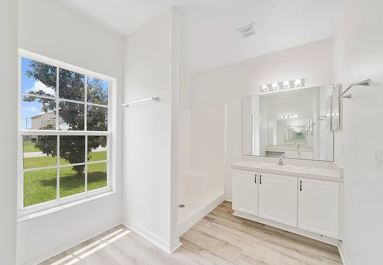 566 Hummingbird Ct — Photo 7