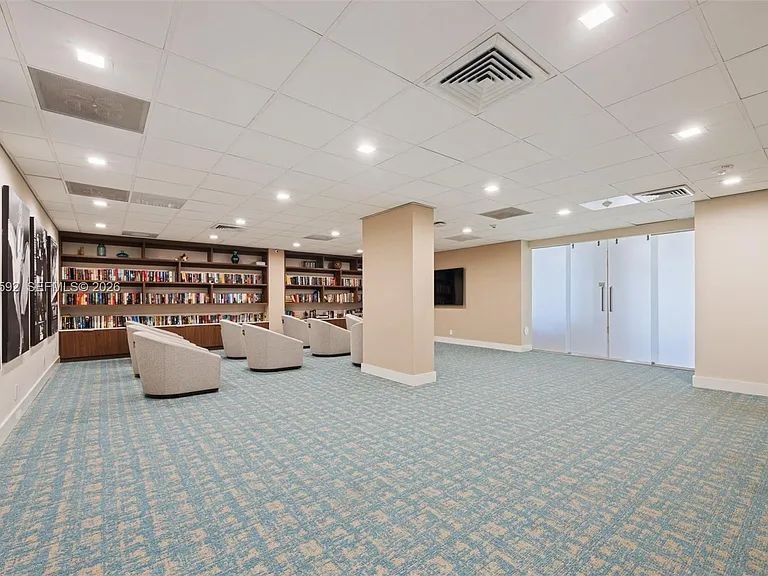 3500 Galt Ocean Dr #803 — Photo 36