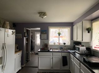 2476 Range Rd, Port Huron, MI 48060