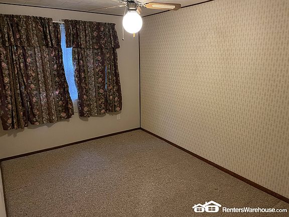 3rd image of 7808 Saint Boniface Ln
