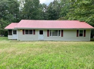 231 Whitmire Church Rd, Tamassee, SC 29686