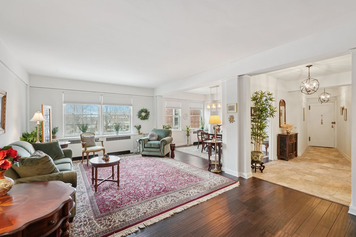 Crestmont Rd-S0303-014.jpg