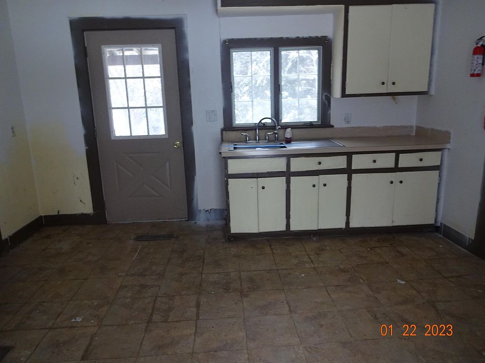 77 mechanic Street, Alstead, NH 03602 Zillow