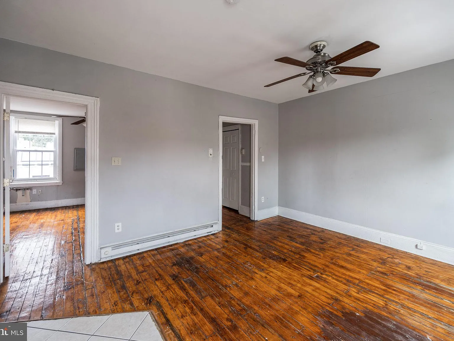 1 bed, 1.0 bath, $1,095 — Photo 4