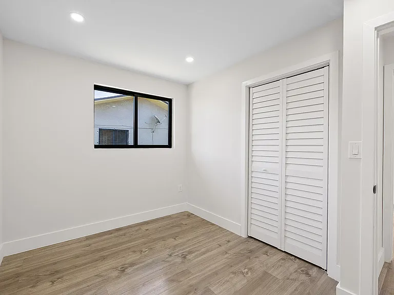 1522 NW 41st St — Photo 20