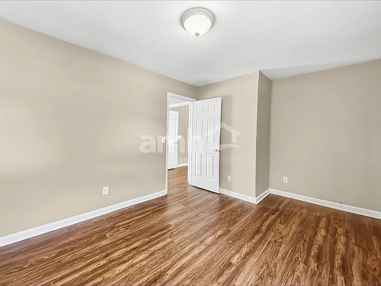 3374 Hunters Point Rd — Photo 19