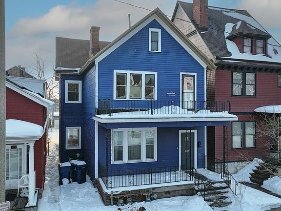 3rd image of 364 West Ave