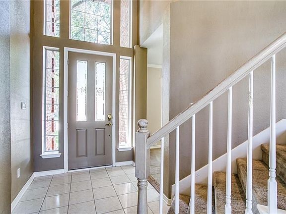 3rd image of 3710 Old Orchard Ct