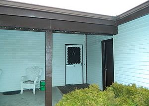 1st image of 417 N Thornwood Dr