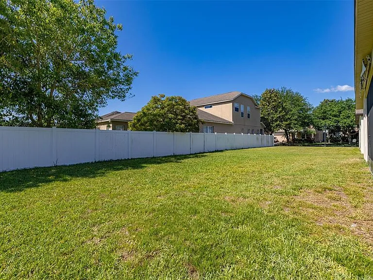 13247 Hatherton Cir — Photo 48