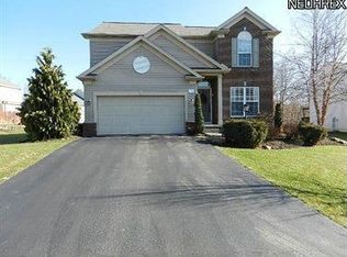 116 Baybrook Ln, Auburn Township, OH 44023