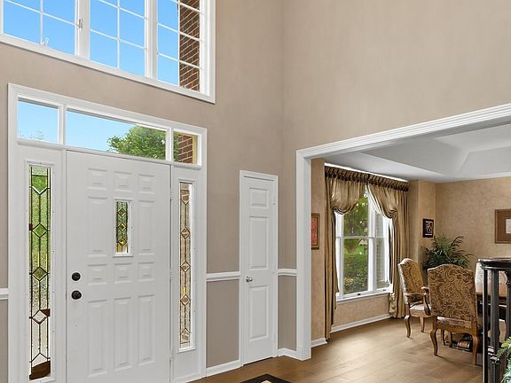 4th image of 35 Polo Club Drive