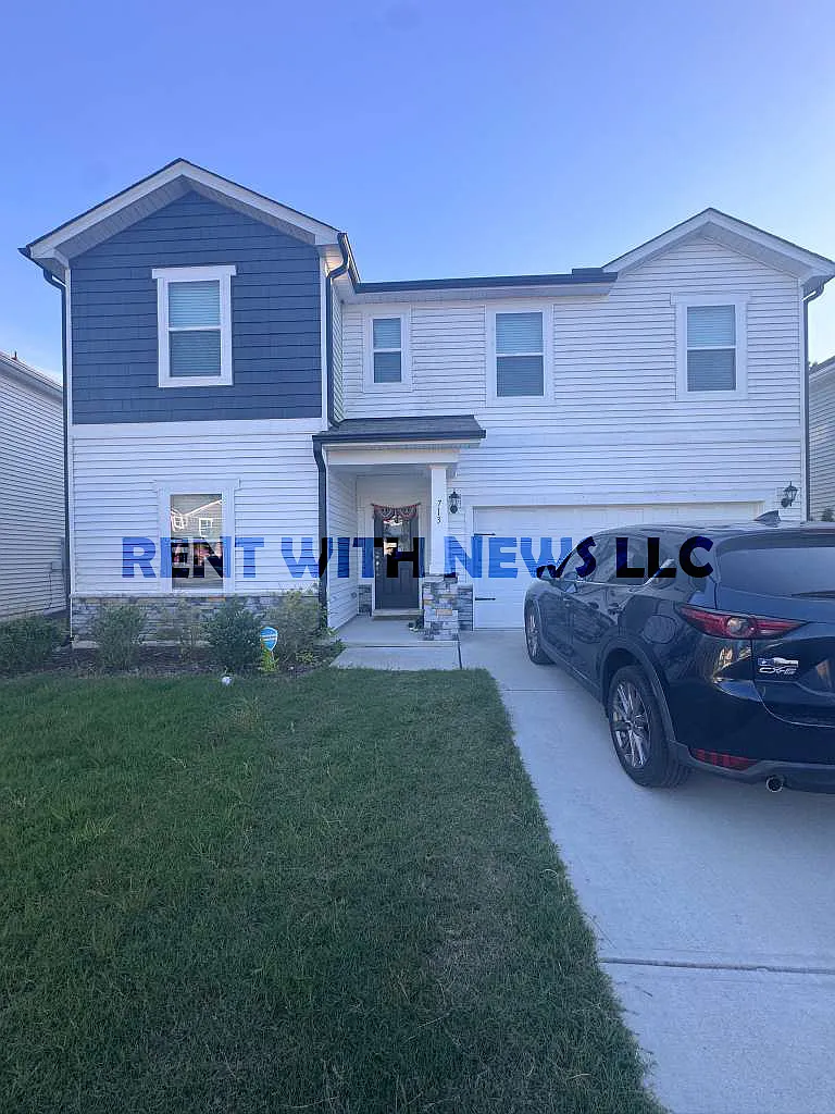 Building Photo - 713 Riguard Way