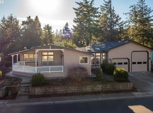 605 Glenbrook Cir, Florence, OR 97439
