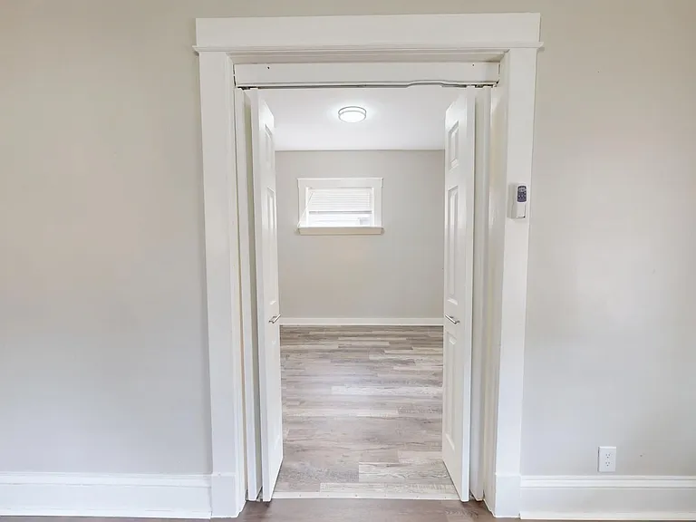 4420 Bush Ave — Photo 6