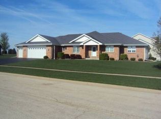 1023 Jessica Trl, Winnebago, IL 61088