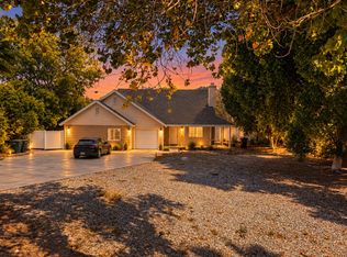 4470 Watkins Dr, Riverside, CA 92507