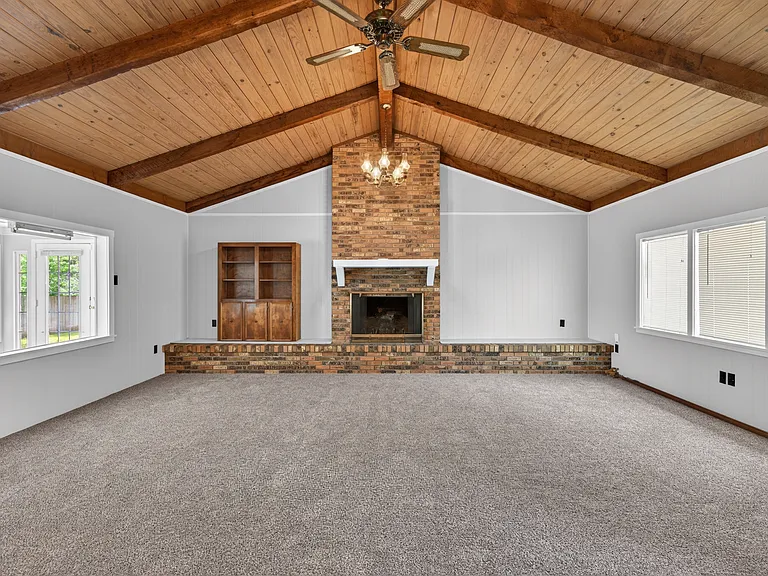 9140 Laurie Ln — Photo 19