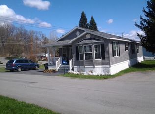 1203 Pinetree Dr, Ilion, NY 13357