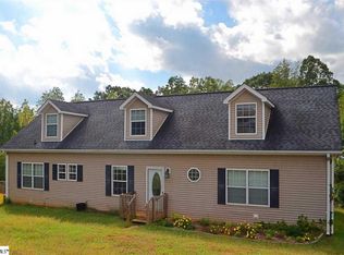 113 Lyle Dr, Taylors, SC 29687