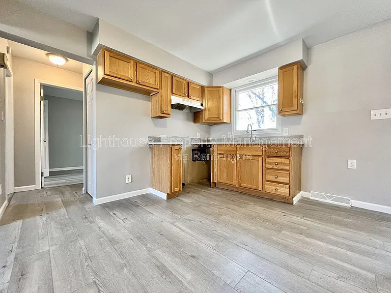 18169 Swiss Dr — Photo 5