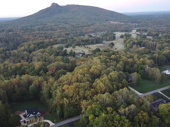 Golf Course Rd Lot 10, Pilot Mountain, NC 27041