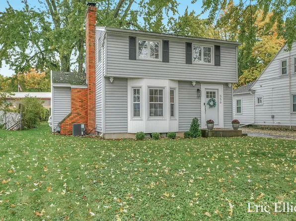 556 Fairfield Ave NW, Grand Rapids, MI 49504
