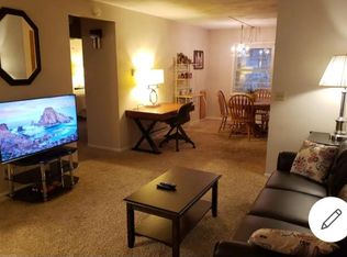 555 N Pearl St #A3, Stockton, IL 61085