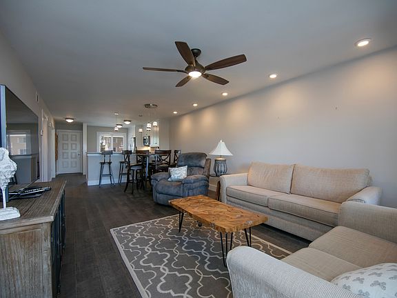 5th image of 3061 Sandpiper Bay Cir APT J206