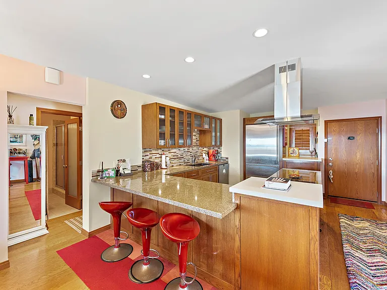 234 Cliff Dr #14 — Photo 9