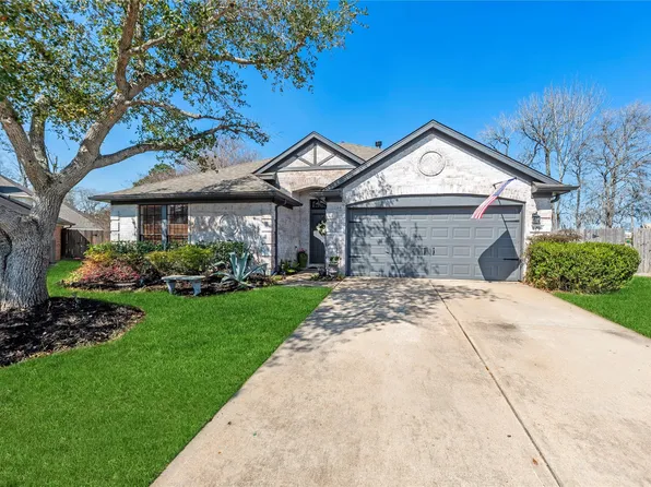 16806 Needle Ridge Ct, Sugar Land, TX 77498