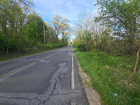 4th image of 8645 Bellevue Rd