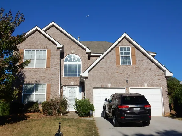 1020 Buckingham Ter, Fairburn, GA 30213