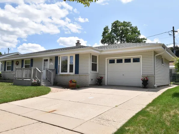 8637 West Hayes PLACE, West Allis, WI 53227