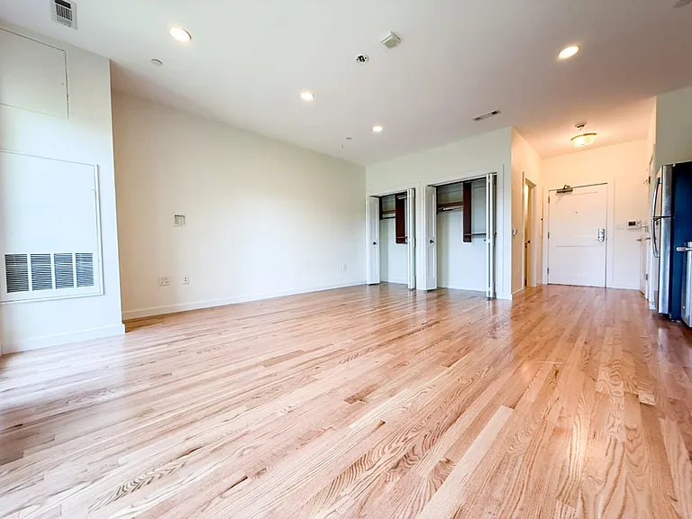 5 Miner St #302 — Photo 5