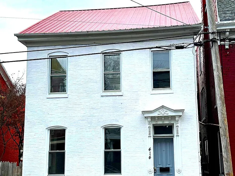 414 S Potomac St — Photo 1