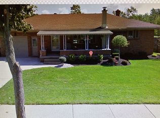 31 Ridgeway St, Depew, NY 14043