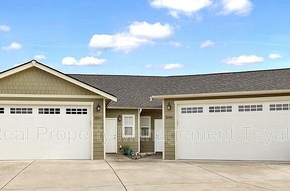 5th image of 2224 Sedge St Unit B