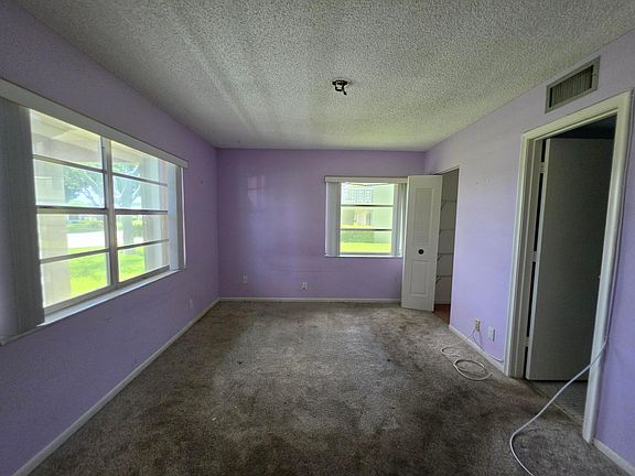 5th image of 1131 CALAMONDIN Terrace #101