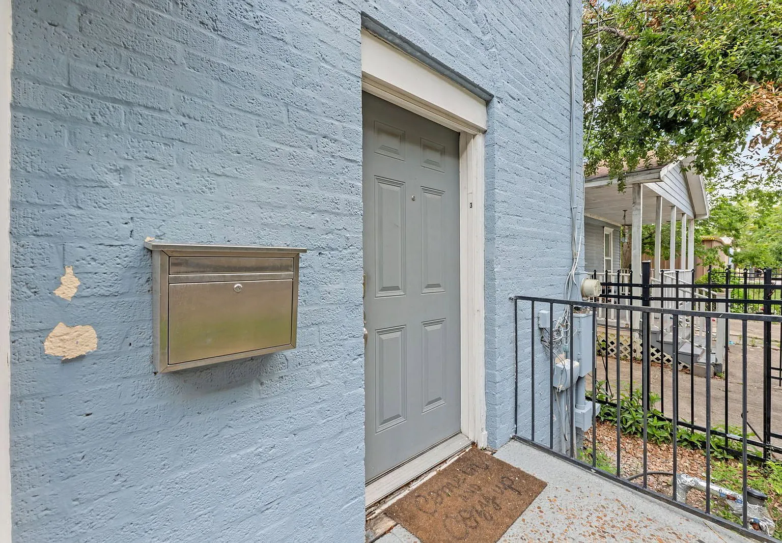 2 bed, 1.0 bath, 650 sqft, $1,525 — Photo 3
